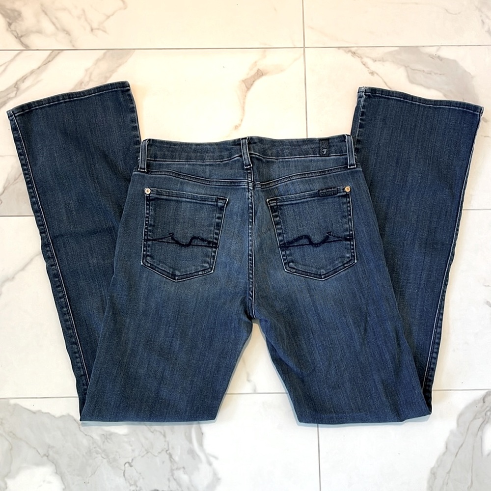7 for all mankind short inseam Karah boot cut jean size 29